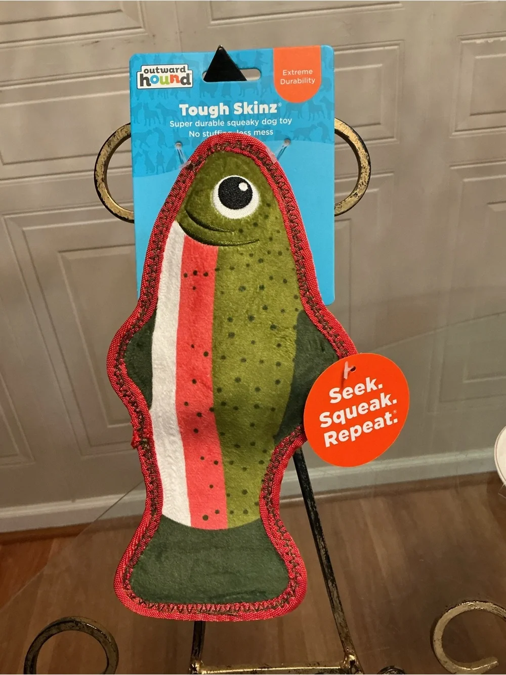 Brand New Outward Tough Skinz Durable Squeaky Dog Toy , Multicolor Fish 9”